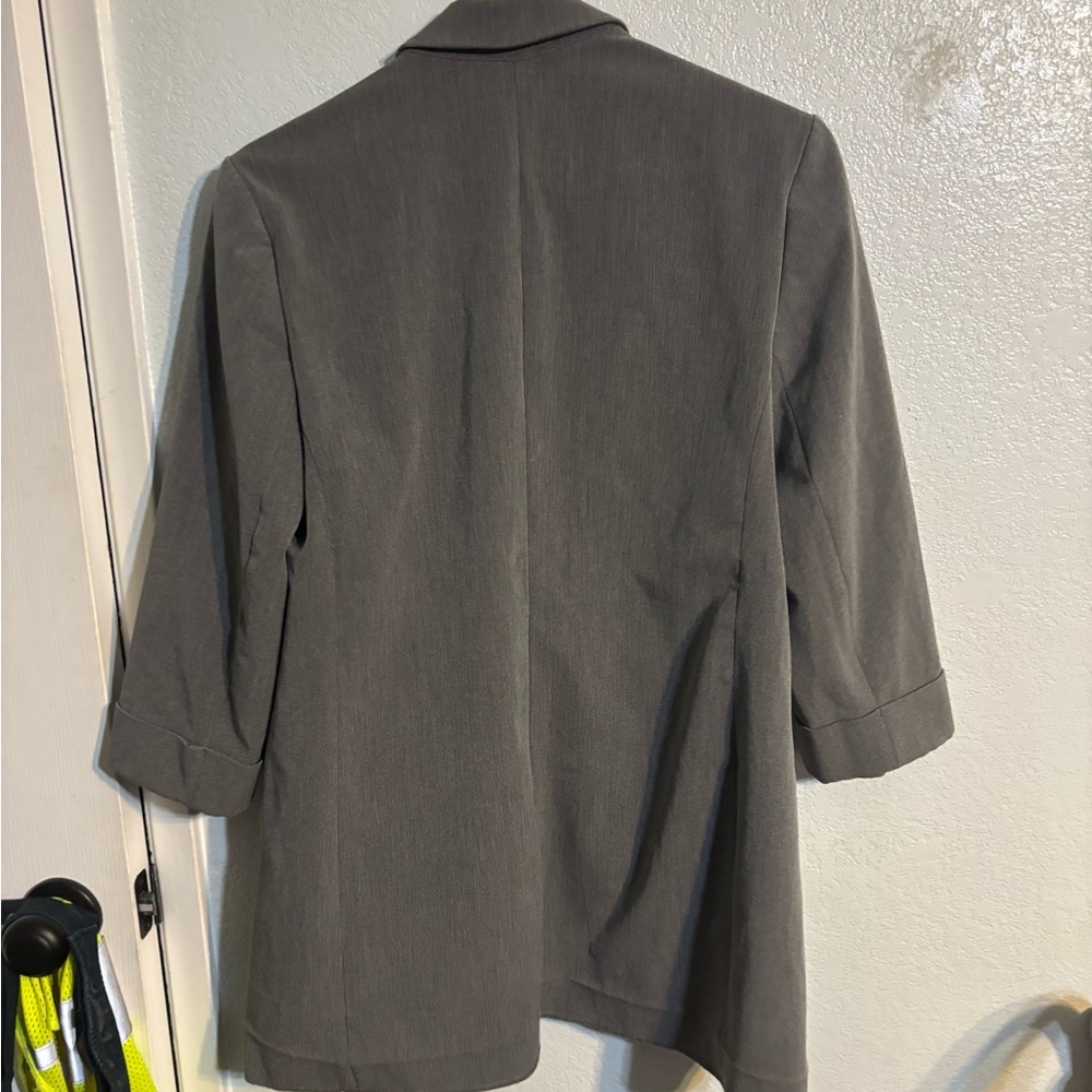 Express Gray Blazer Modern Open-Front Design - Picture 3 of 3